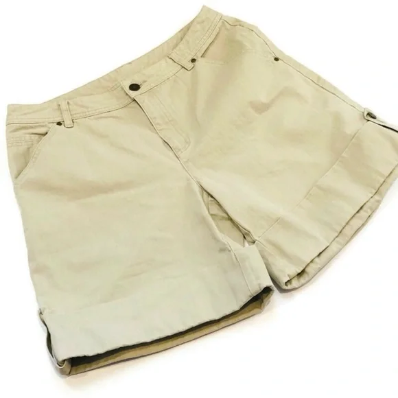 Liz Claiborne Size 10 Cuffed Shorts - Picture 4 of 6